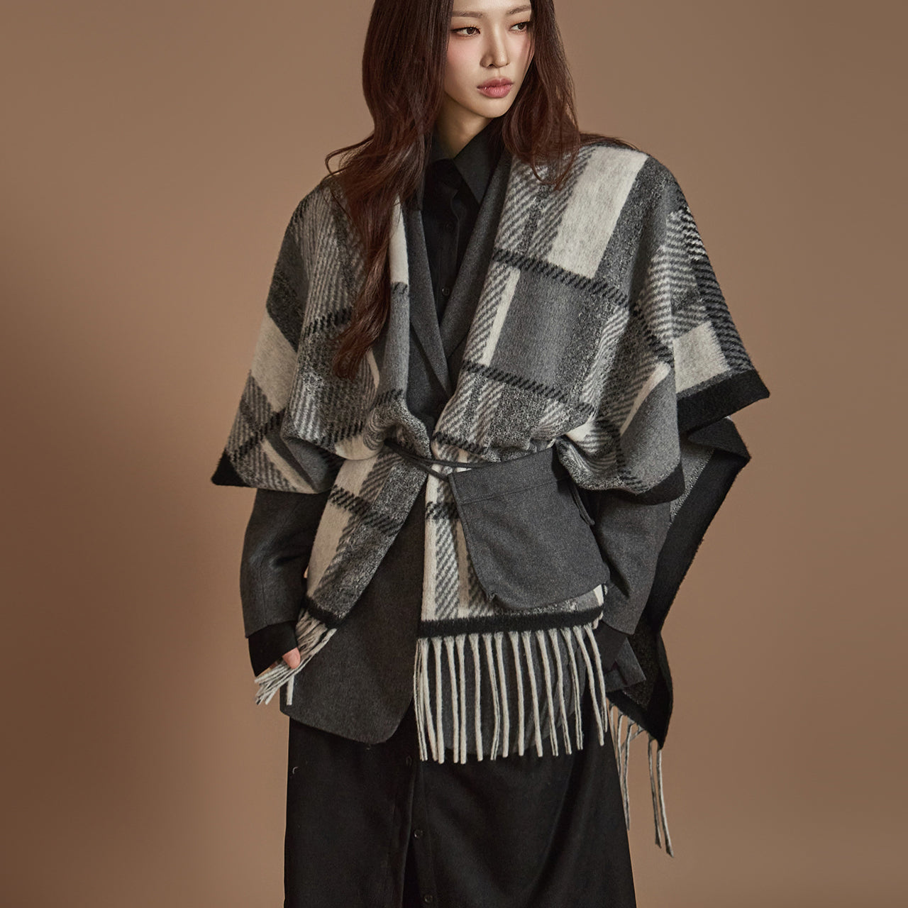 J2478 フリンジポンチョ