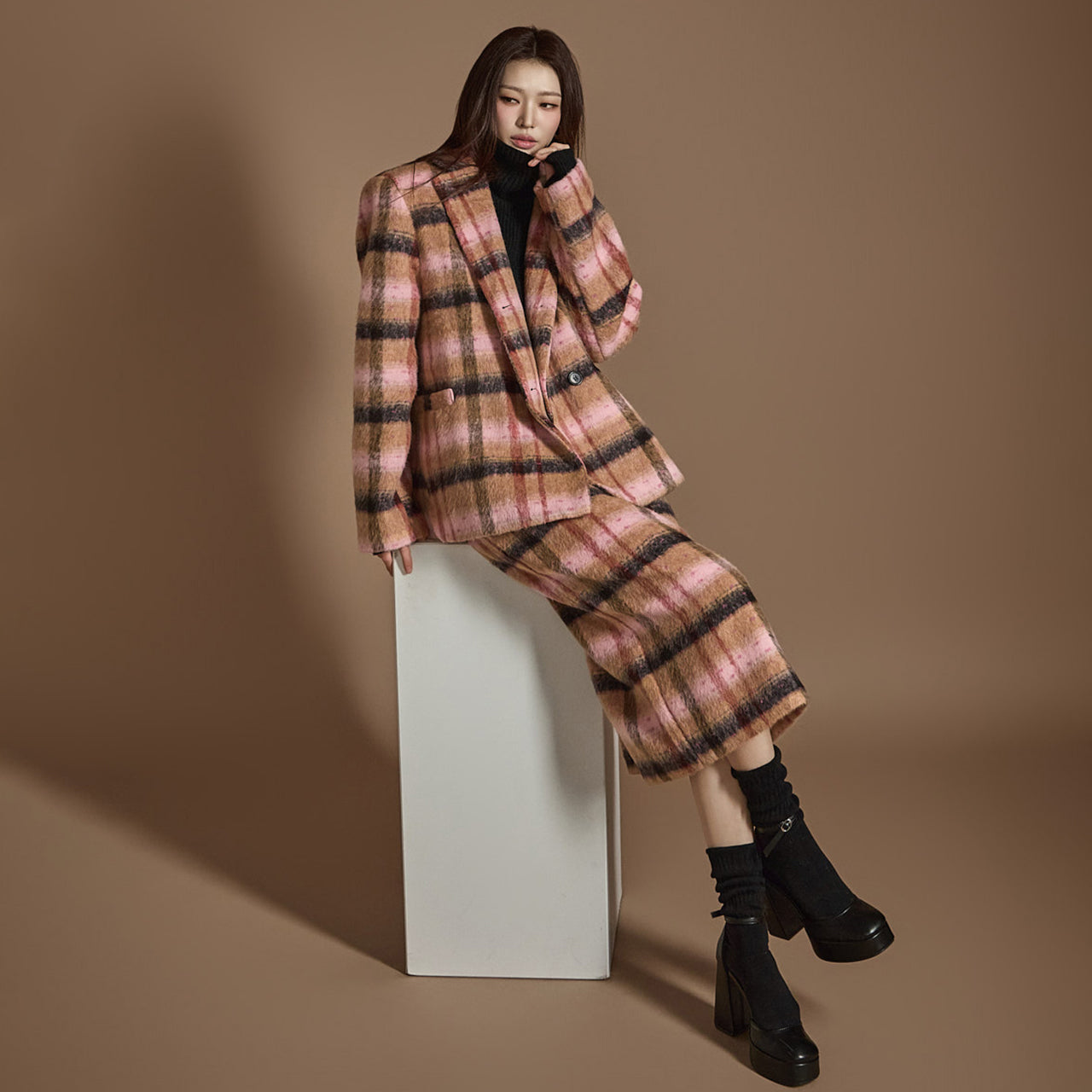 TP1987 夹克和裙子套装