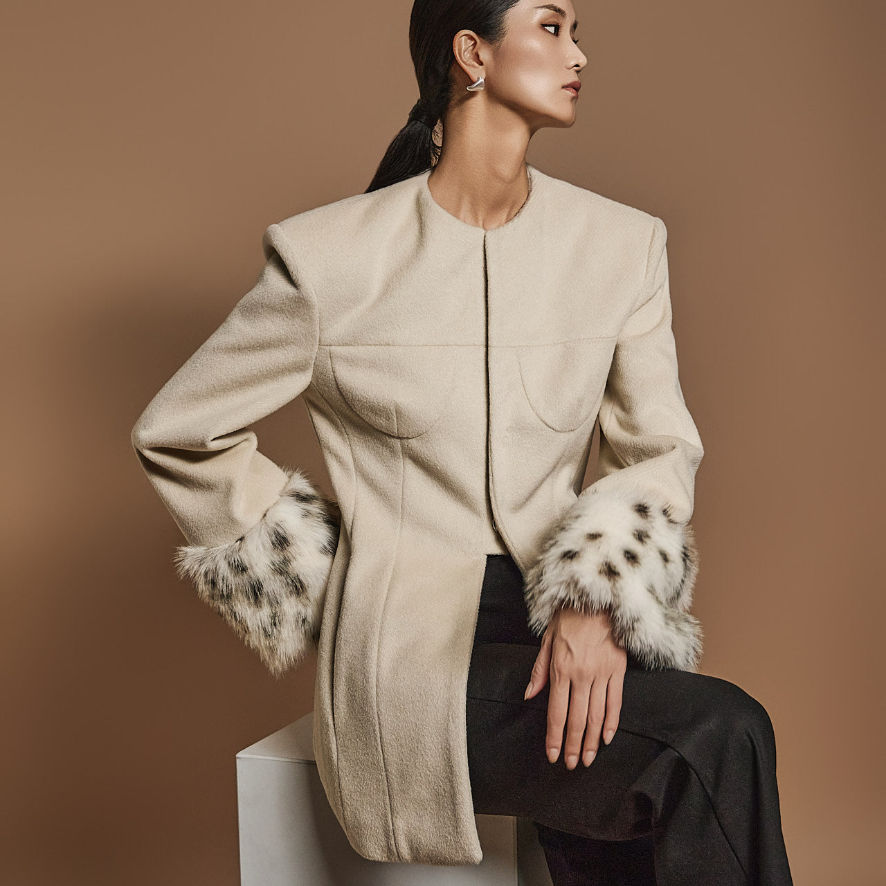 J2460 袖ファージャケット