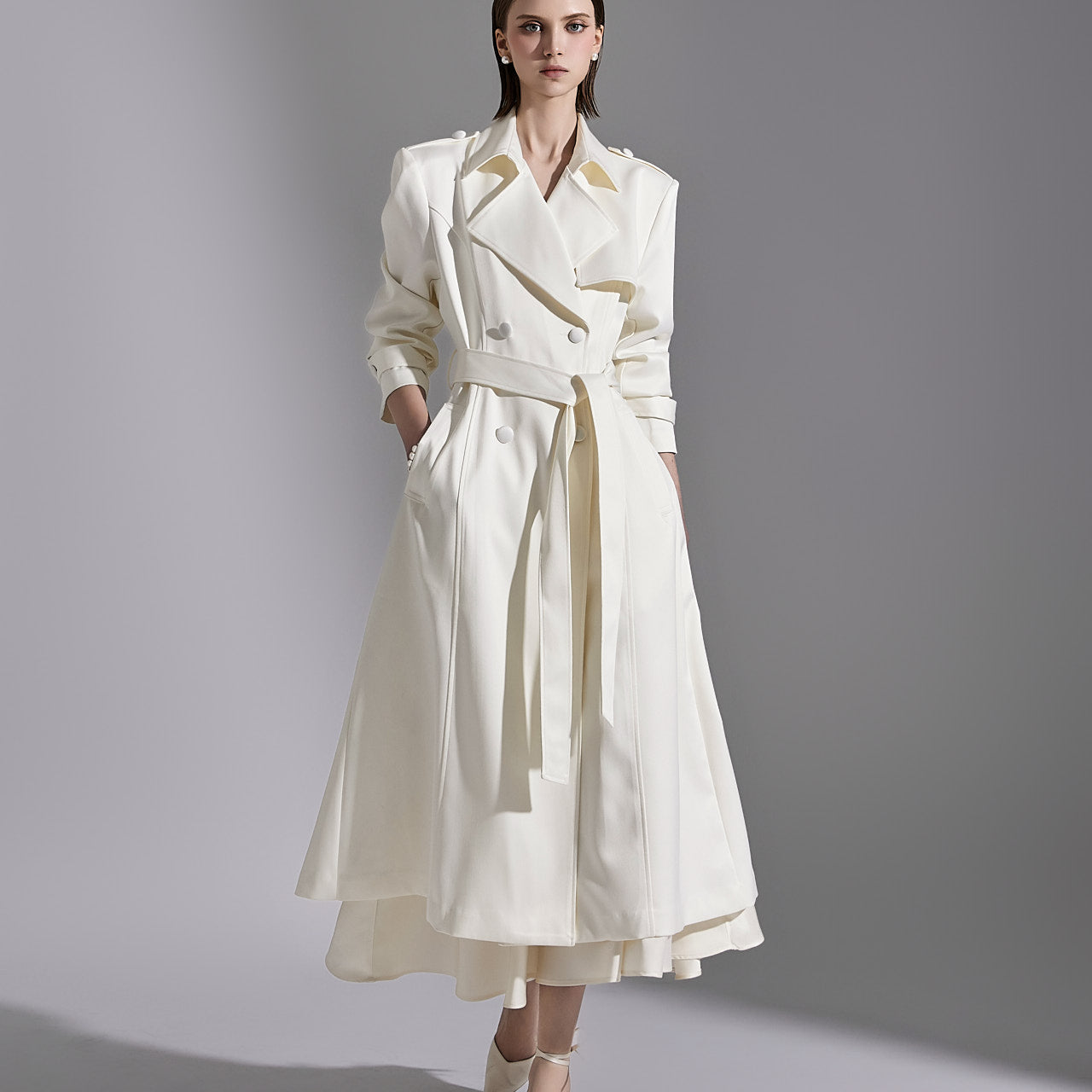 J2259 缎面风衣(肩带套装)