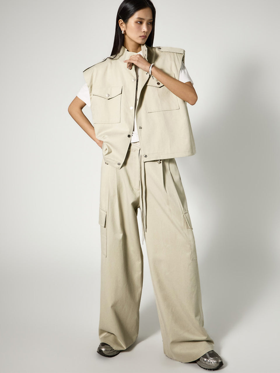 TP2346 Vest and Pants Set