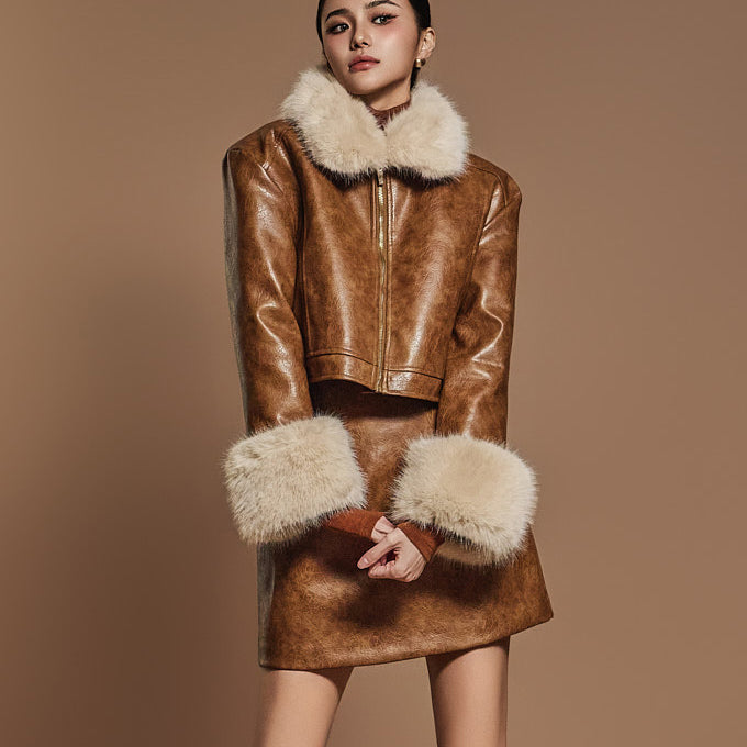 J2468 レザークロップドジャケット*ファー取り外し可能*