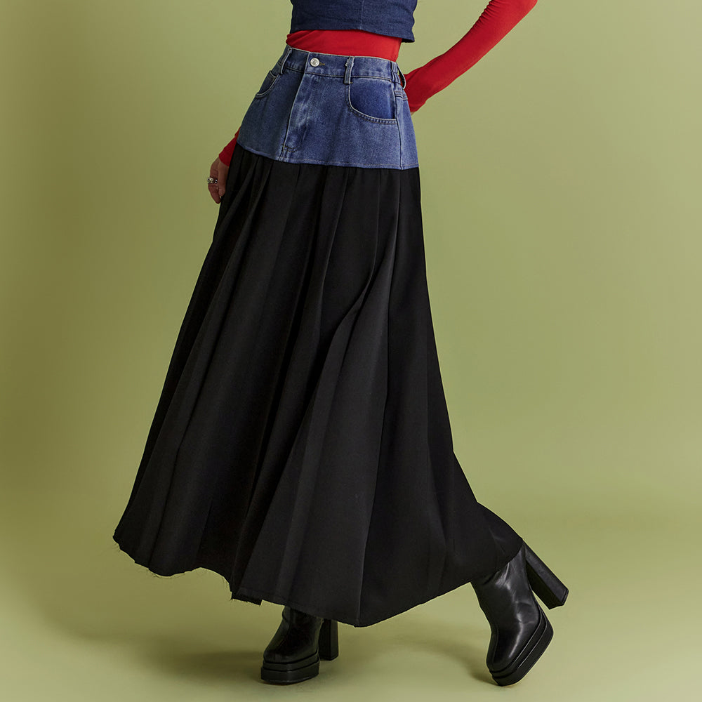 SK2643 Contrasting Color Pleats Skirt