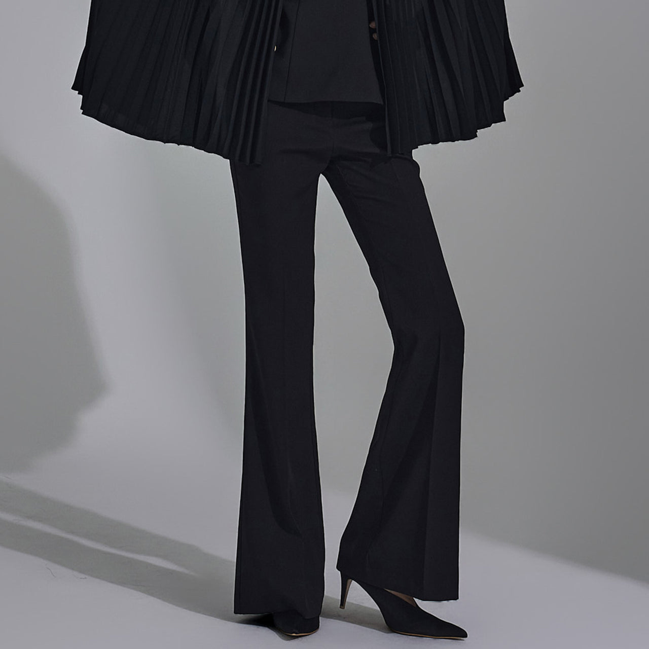 P3100 フレアパンツ