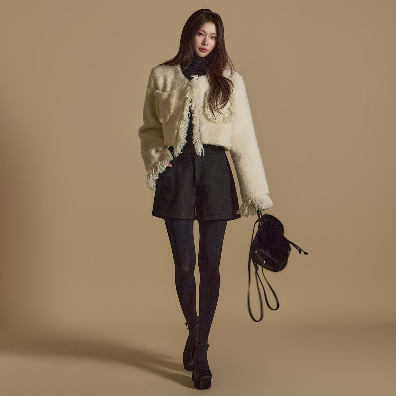 P3366 ウールショートパンツ