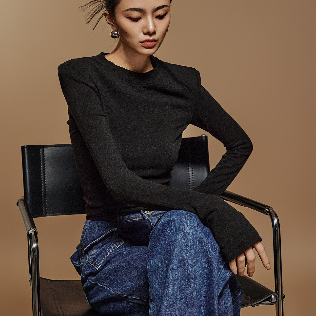 E3637 ショルダーパッドウォーマートップ