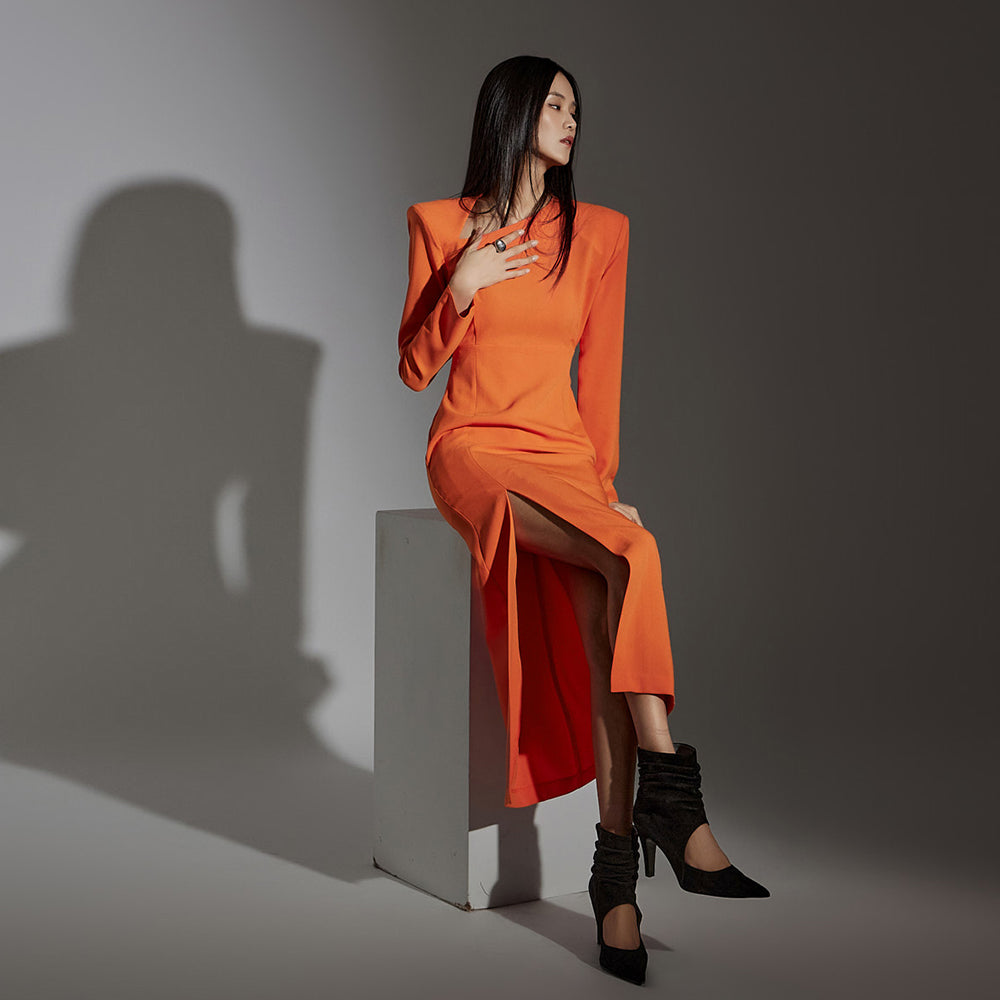 D9470 アシンメトリーネックラインドレス