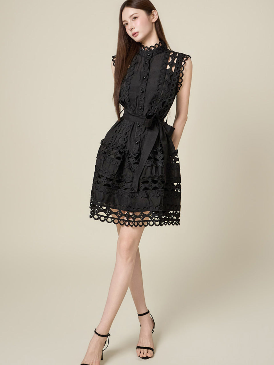 D5628 Strap Set Punching Dress