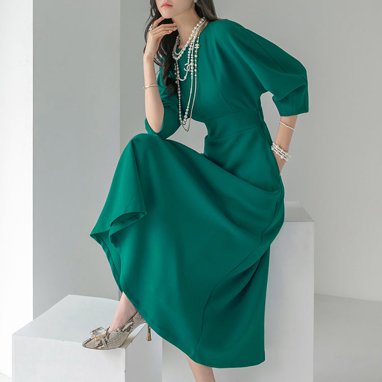 D4407 パフフレアミディワンピース