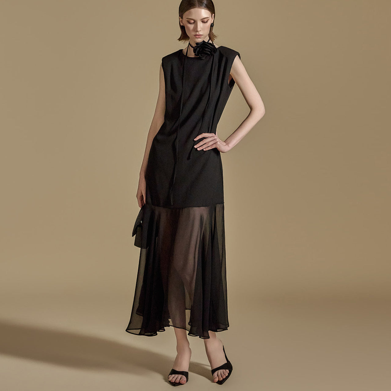 D5062 コサージュ付きドレス