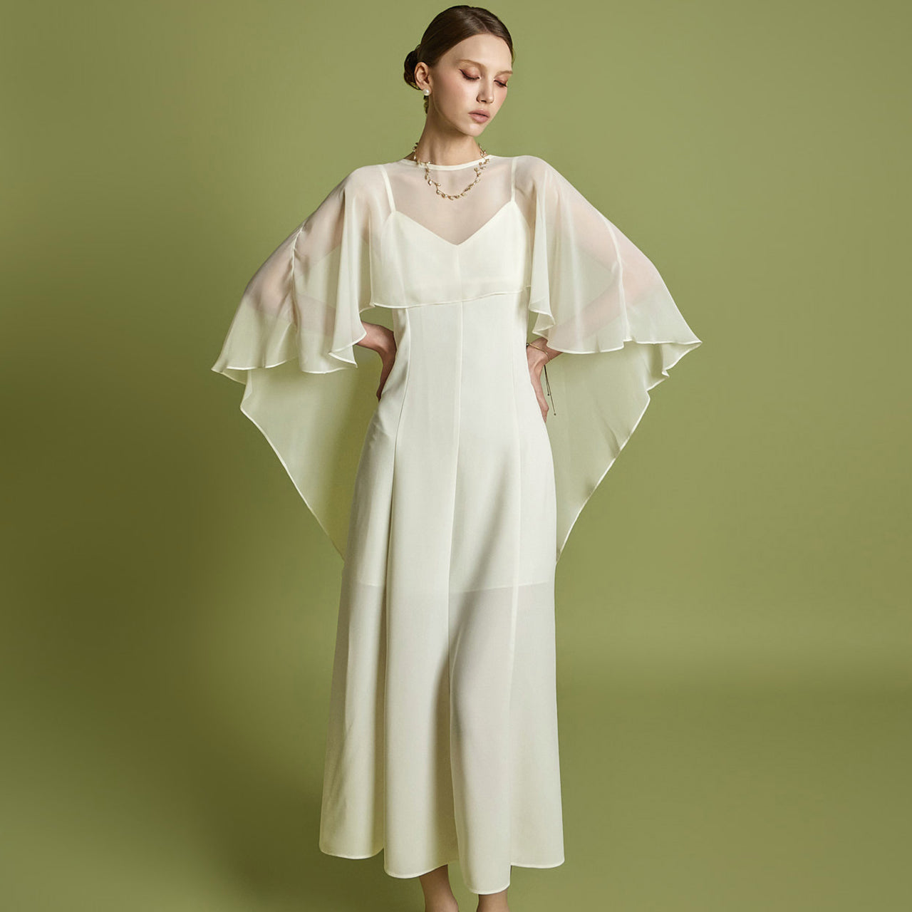 D5317 Cape-Designed Dress