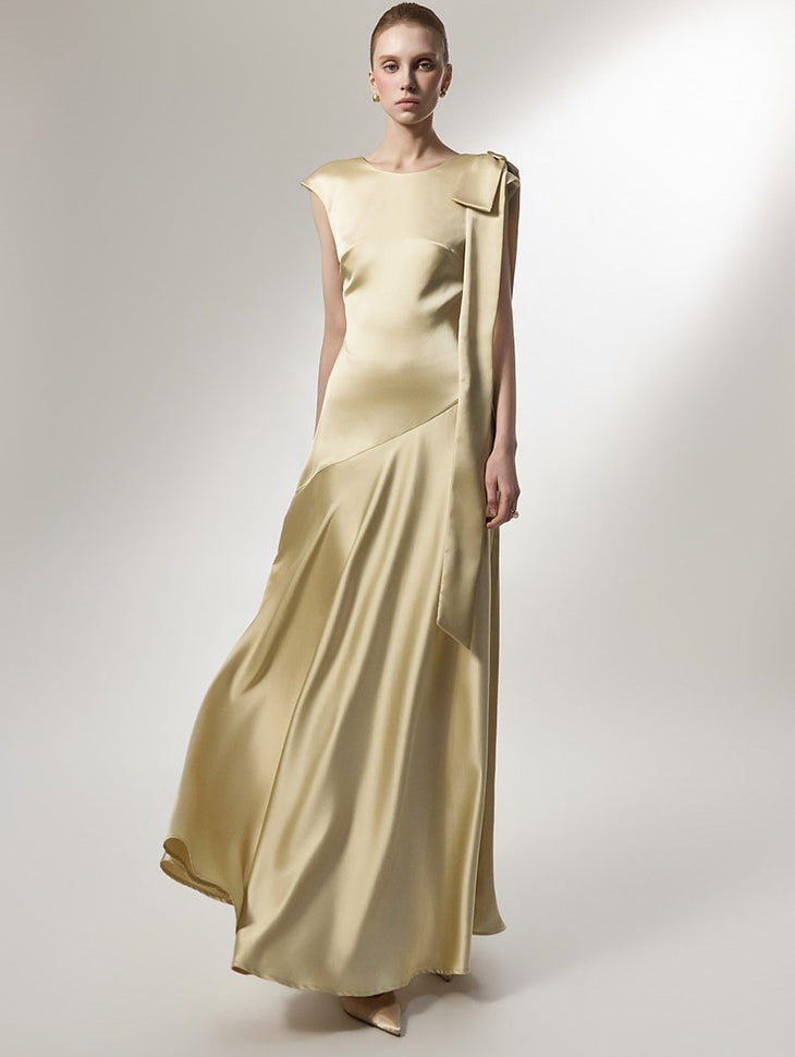 D9590 Satin Maxi Dress