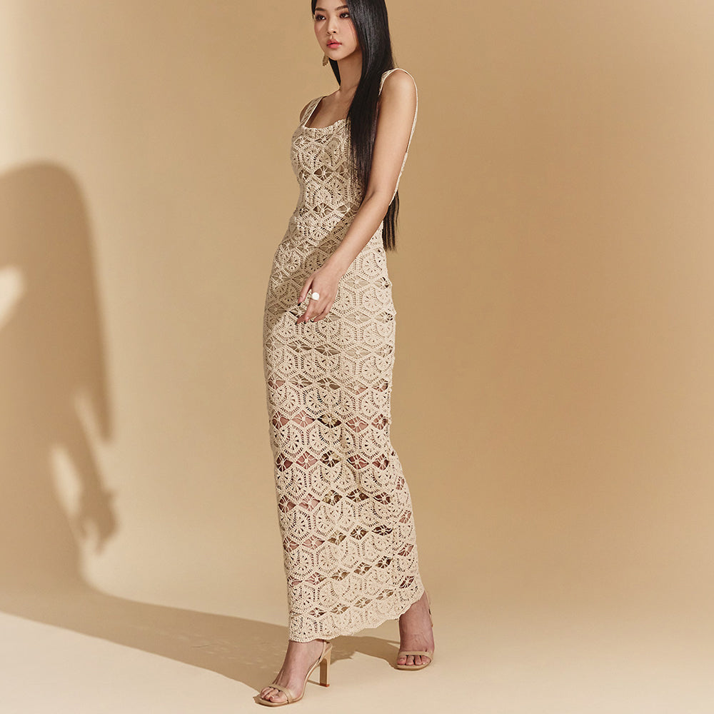 D4708 ノースリーブレースニットロングワンピース