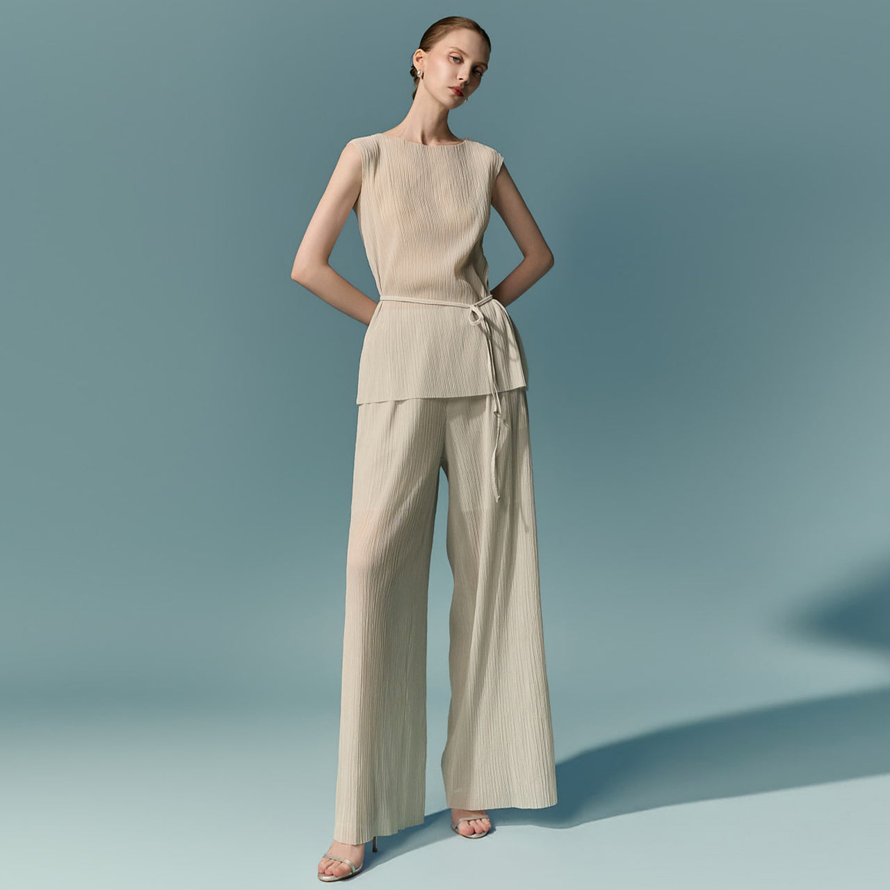 D5672 Pleated Strap Two-Piece Set