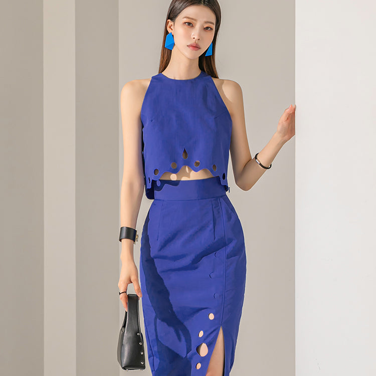 B9131 Eyelet Sleeveless Crop Blouse