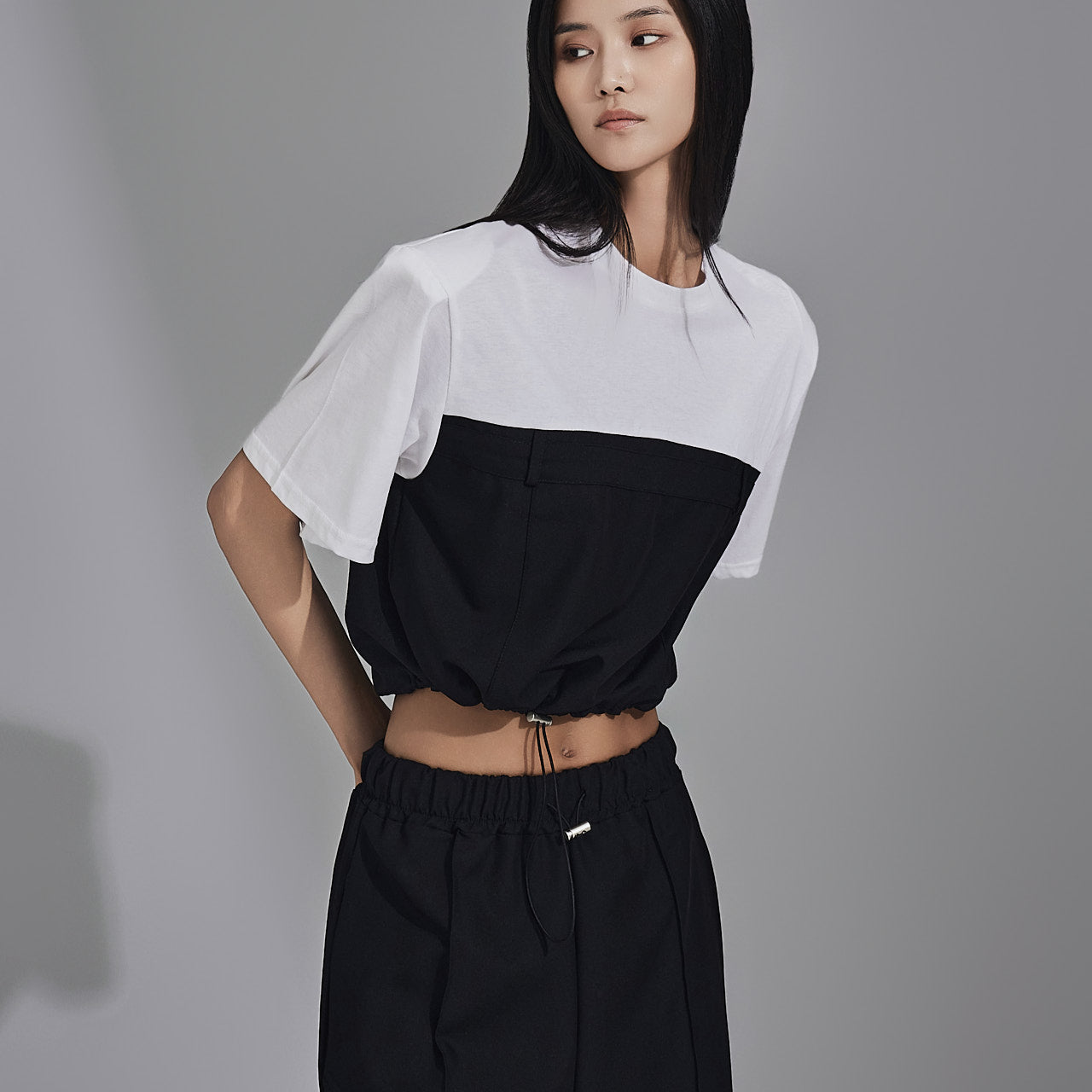 E3351 腰部可调节上衣