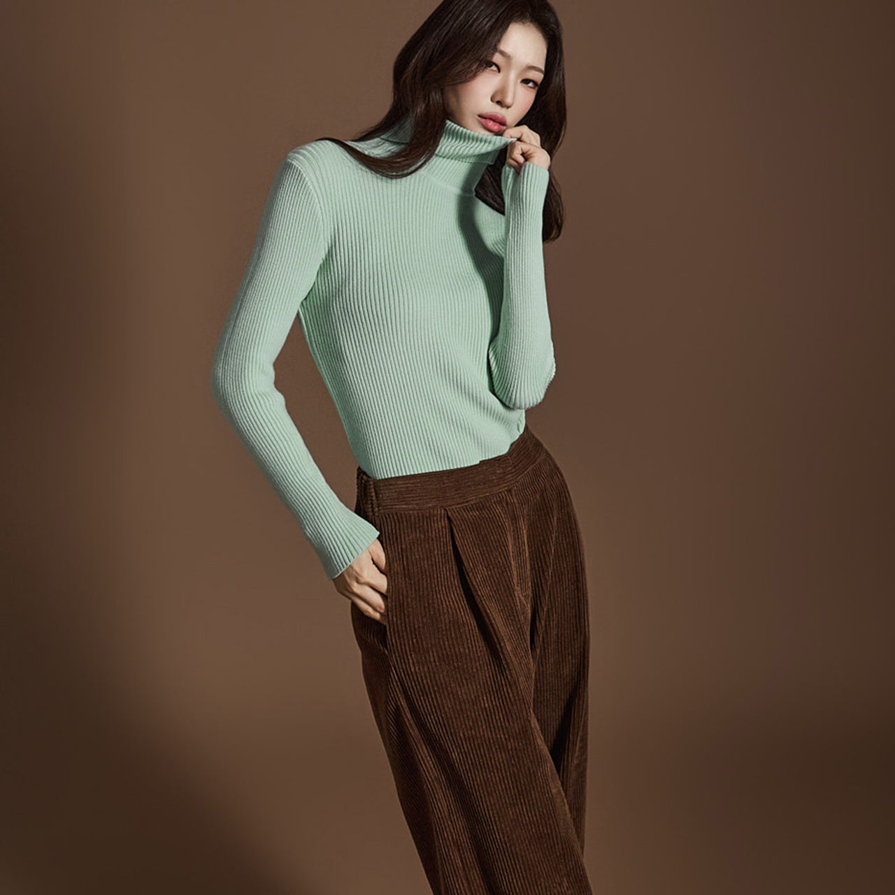 E3653 罗纹针织上衣