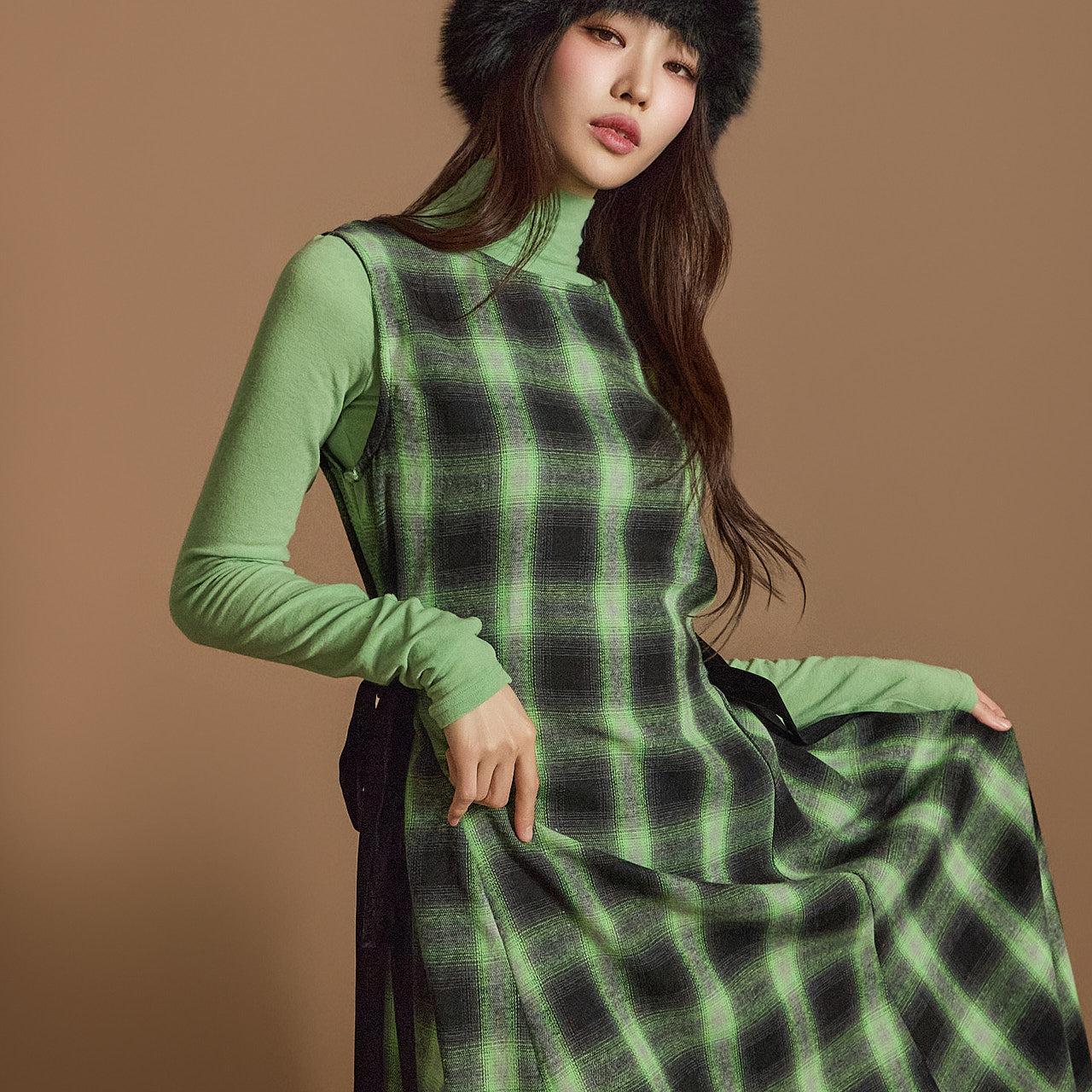 E3590 タートルネックトップ