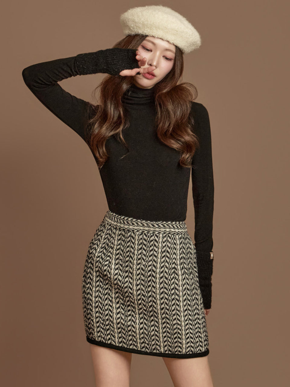 E4006 Turtleneck Top