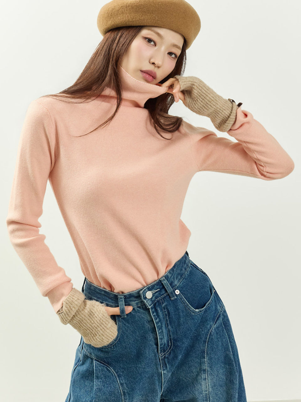 E4054 Ribbed Turtle-Neck Top