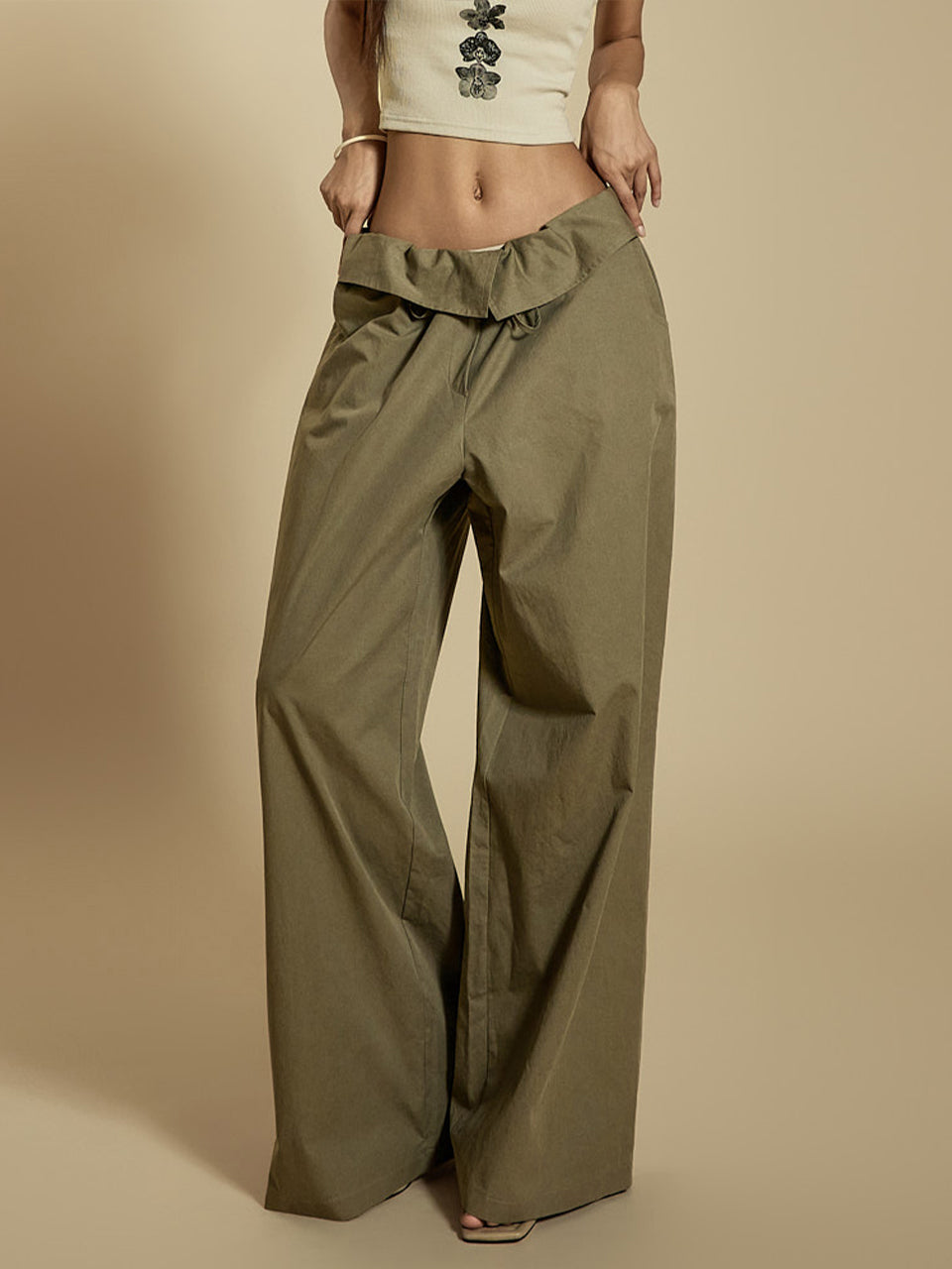 P3557 Fold Over Pants