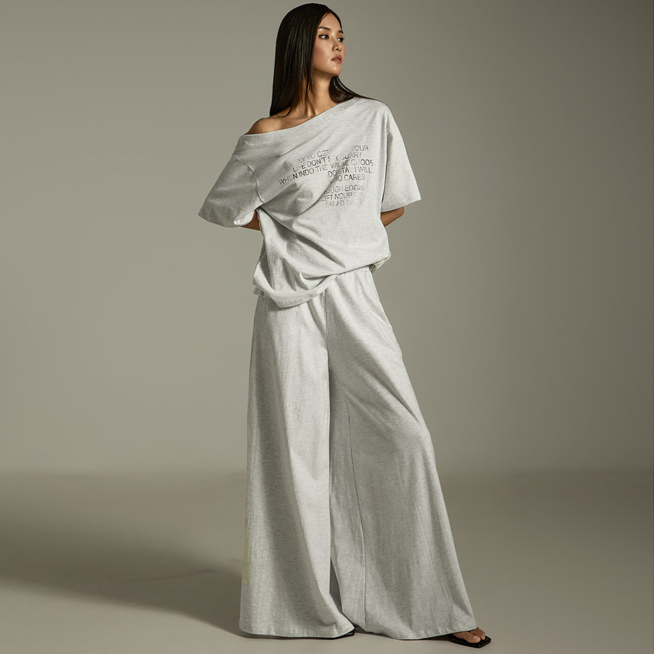 P3599 Wide Sweat Pants