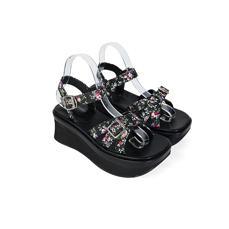 AR-3395 Flower Patterned Strap Sandals