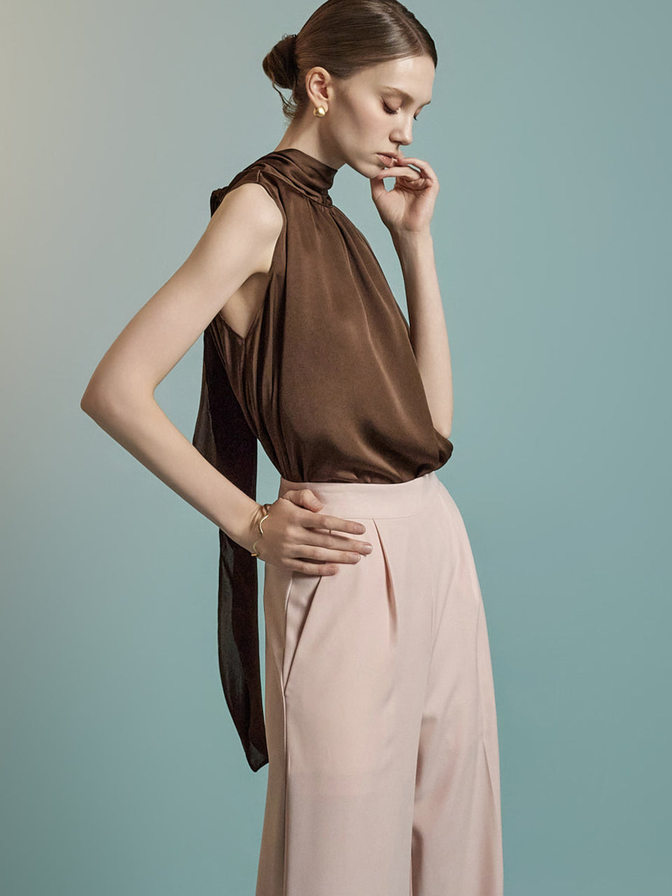 B2250 Ribbon Halter Neck Blouse