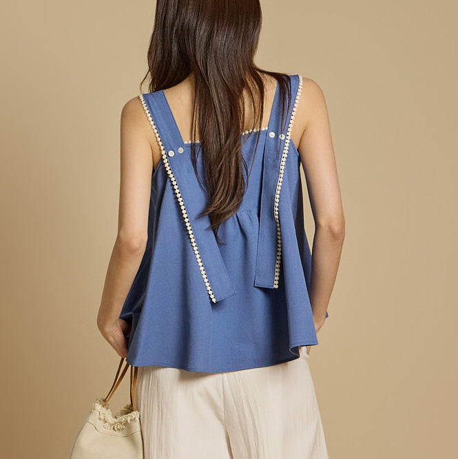 B3081 スクエアネックフリルブラウス