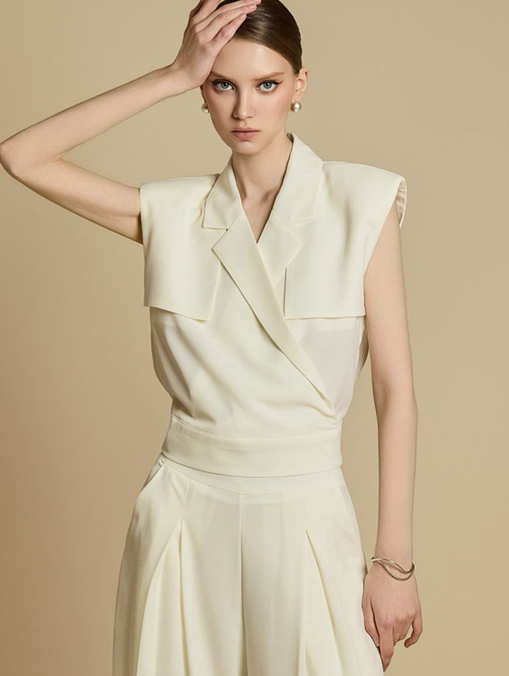 B3084 Collar Sleeveless Blouse