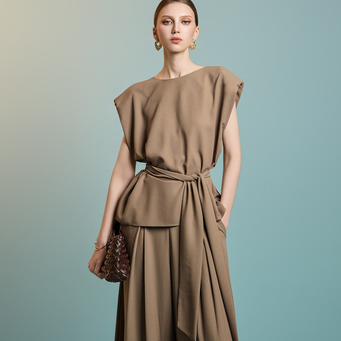 B3094 Sleeveless Blouse with Strap