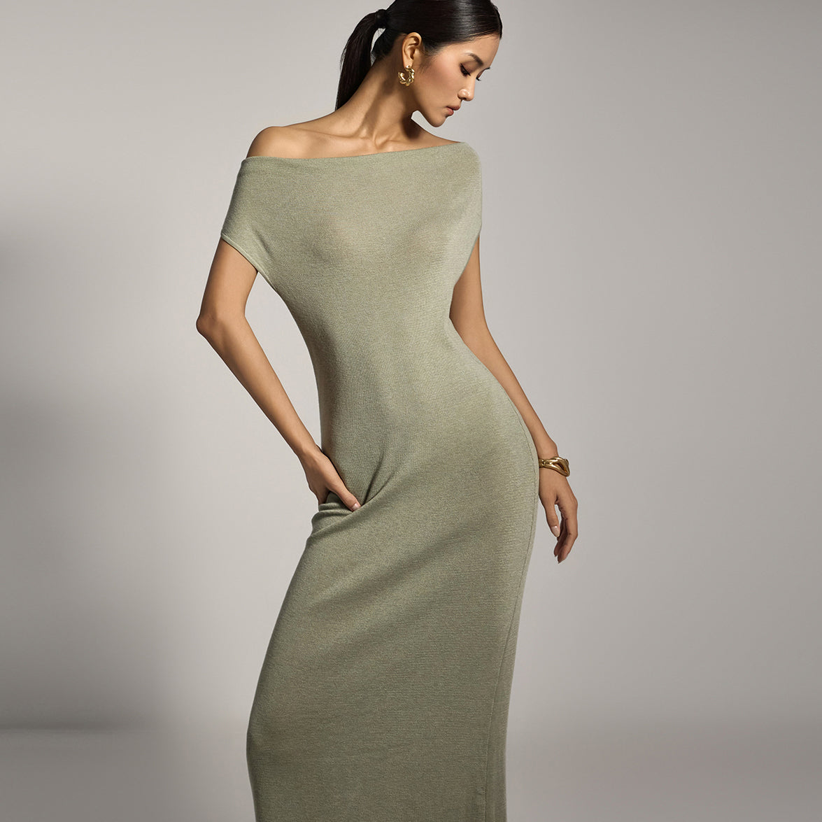 D5240 紧身连衣裙