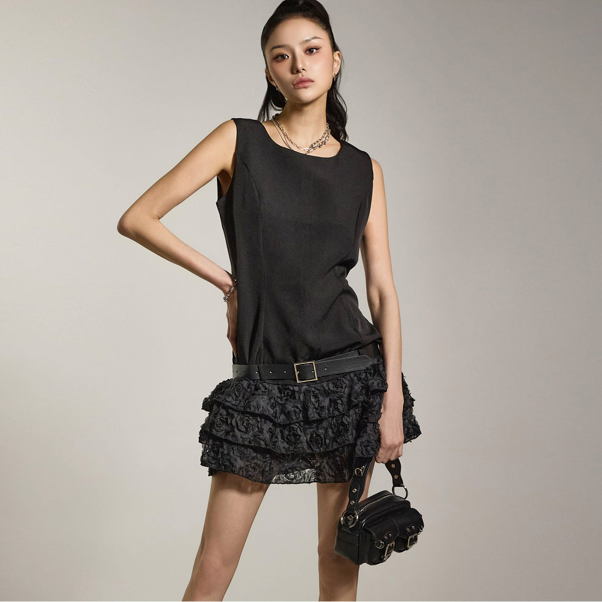 D5268 ベルト付きミニドレス