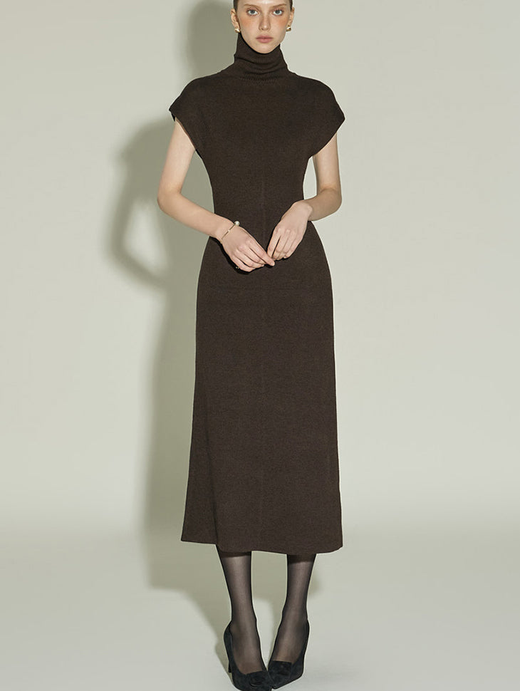 D5407 High-Neck Wool Knit Dress