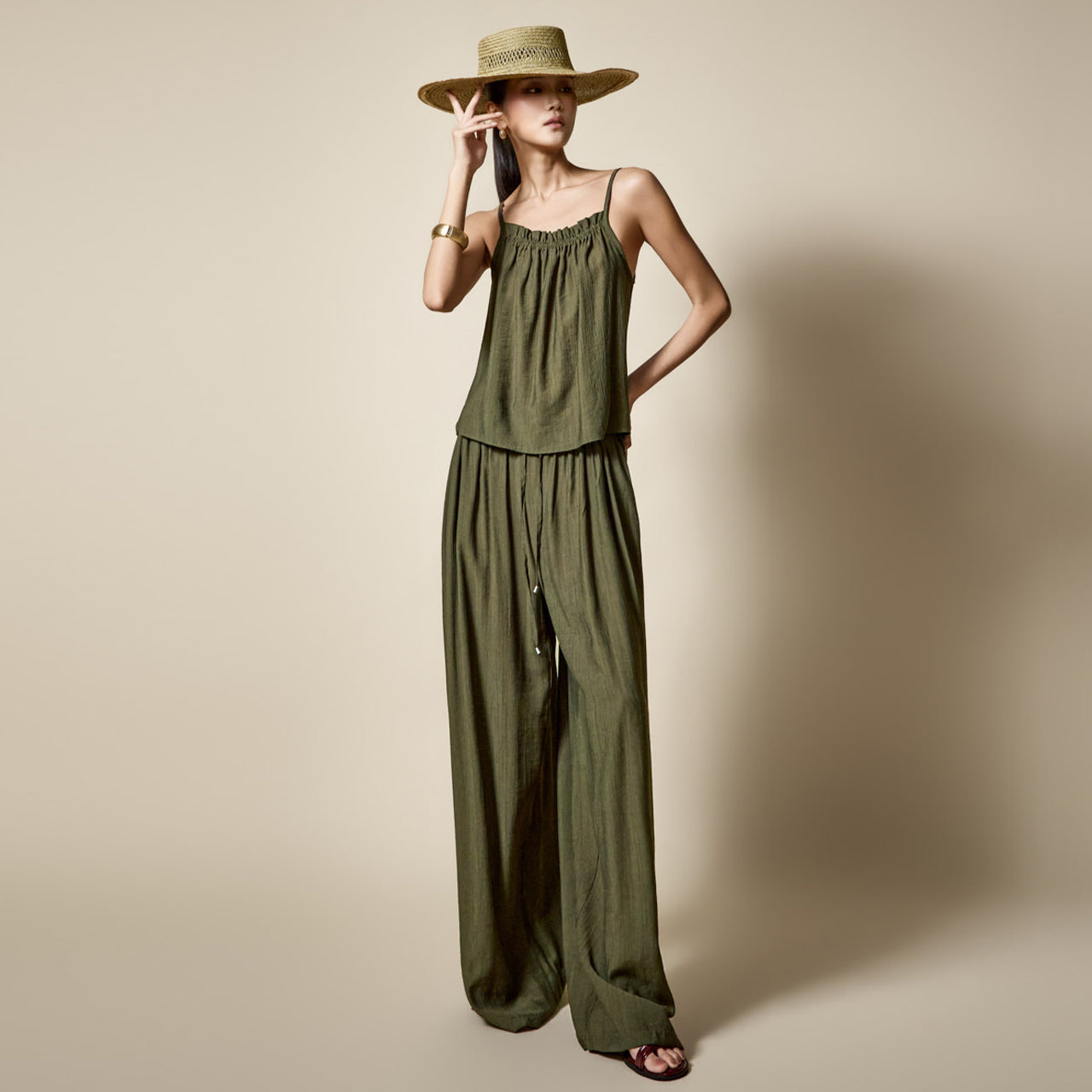 D5585 Kylie Shirred Two-Piece