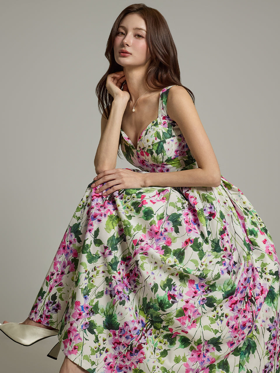 D9362 Flower Pattern Sleeveless Dress