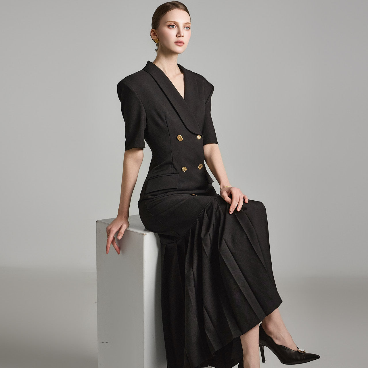 D9523 披肩领连衣裙