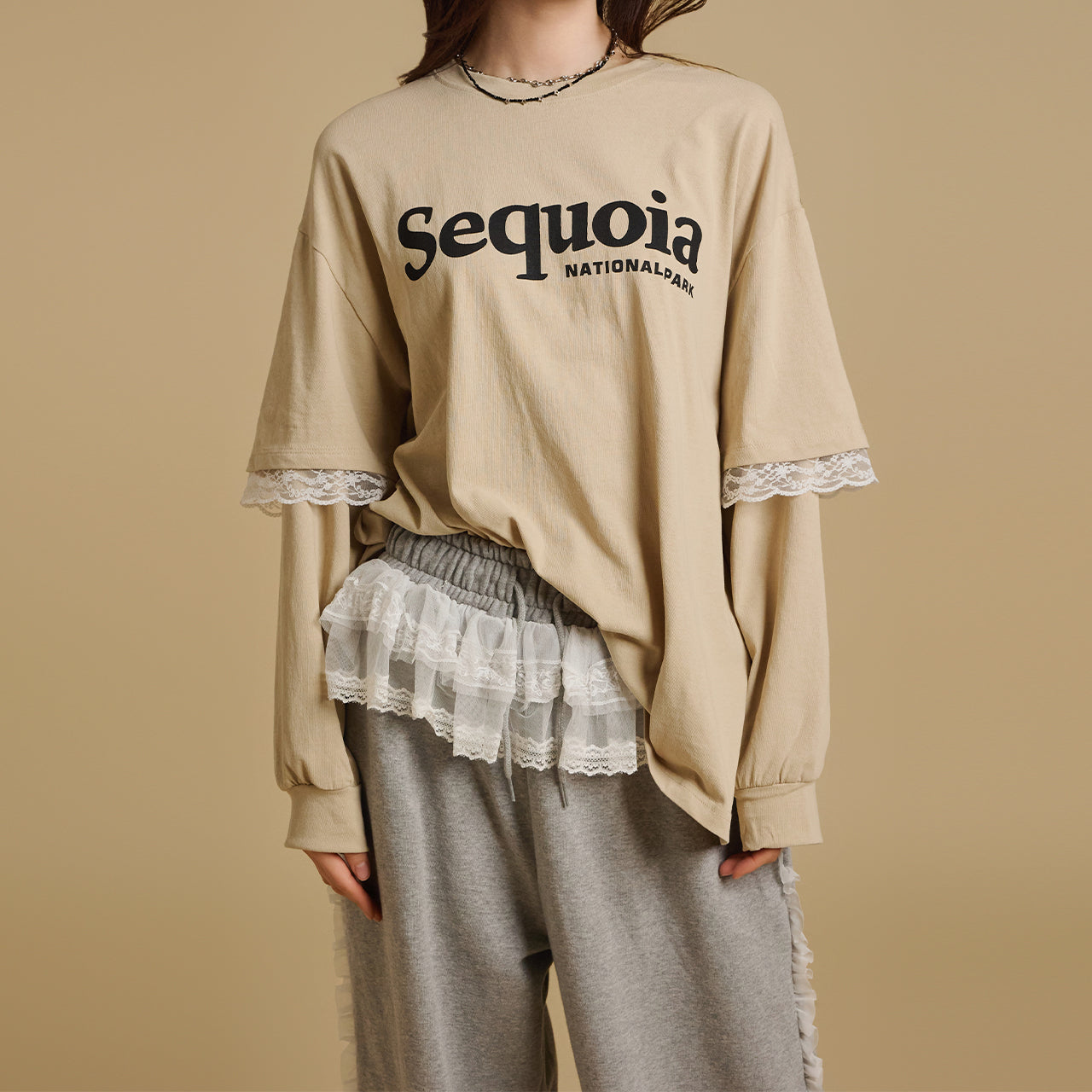 E3713 テキストレースTシャツ