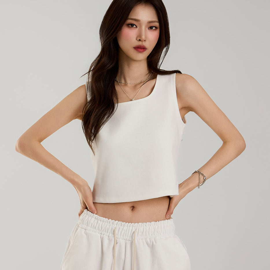 E3742 クロップドノースリーブトップ