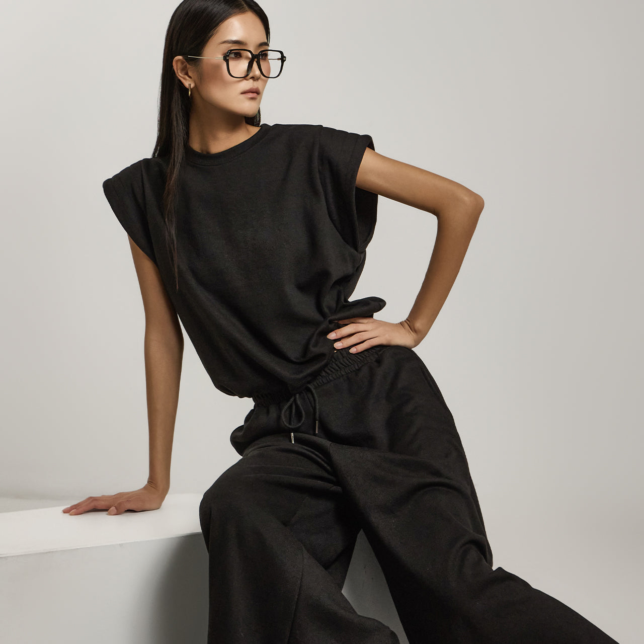 E3756 褶裥系带上衣