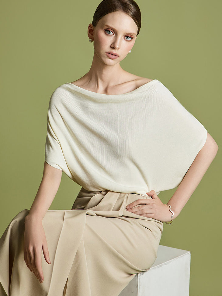 E3890 カウルネックニットトップス