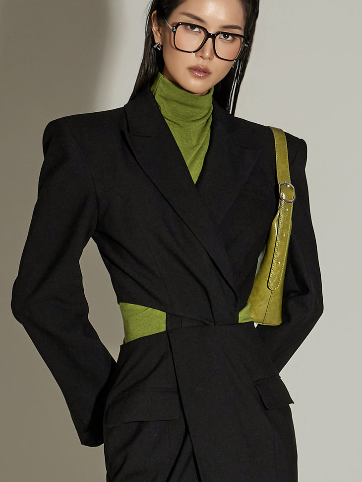 E3982 Turtleneck Half Top