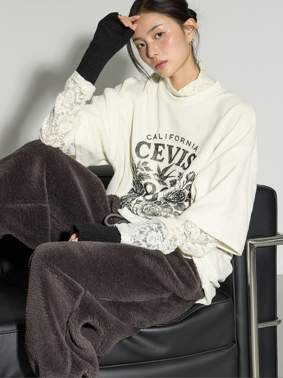 E4068 Layered Printed T-Shirt