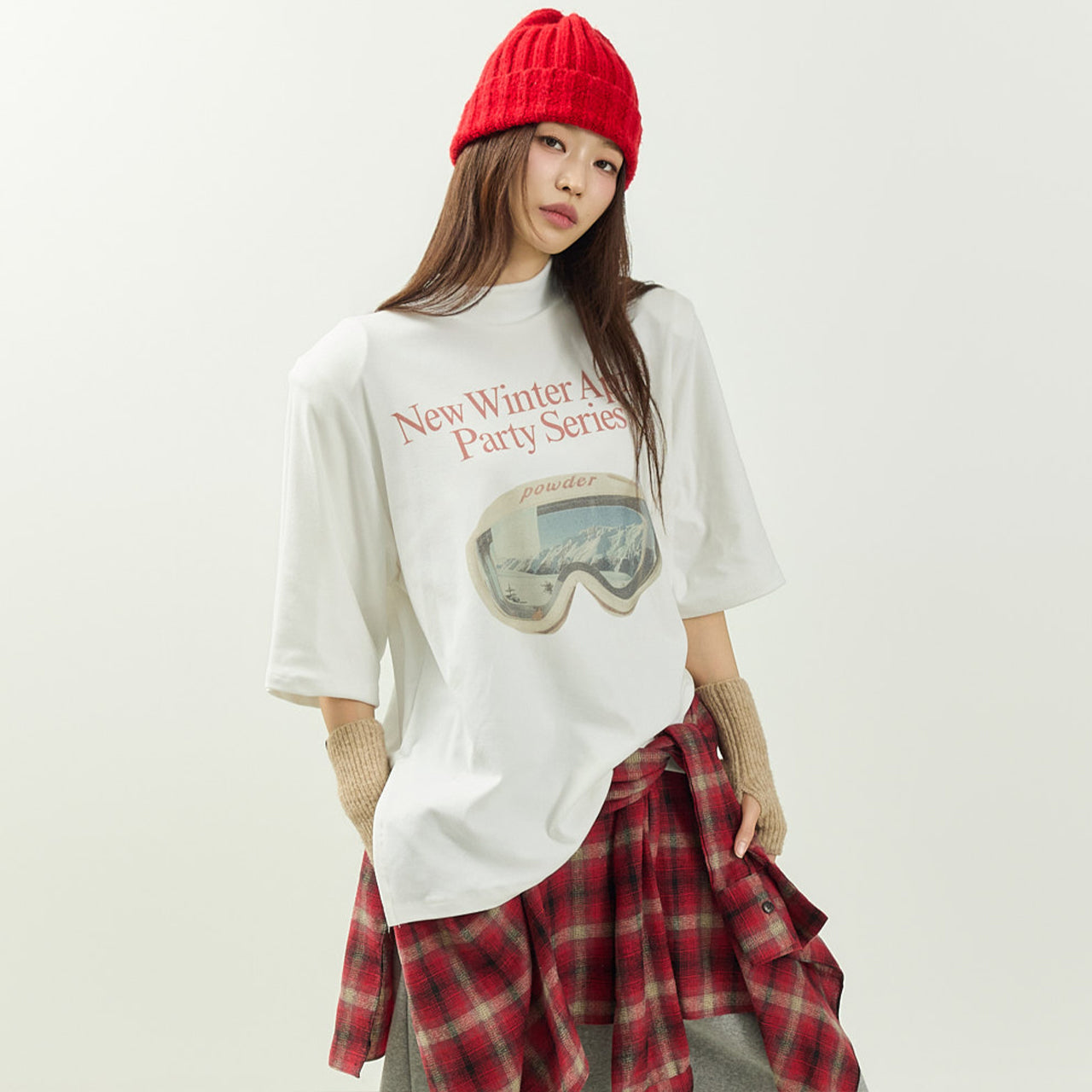 E4076 High Neck Printed Top