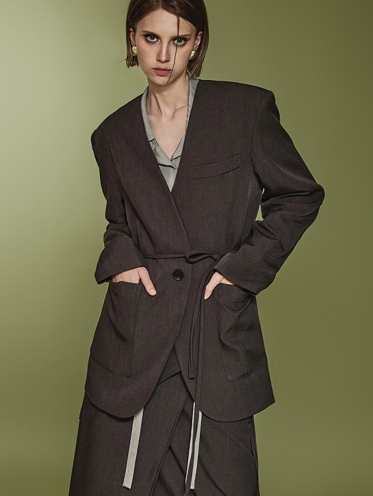 J2374 ストラップ付きジャケット