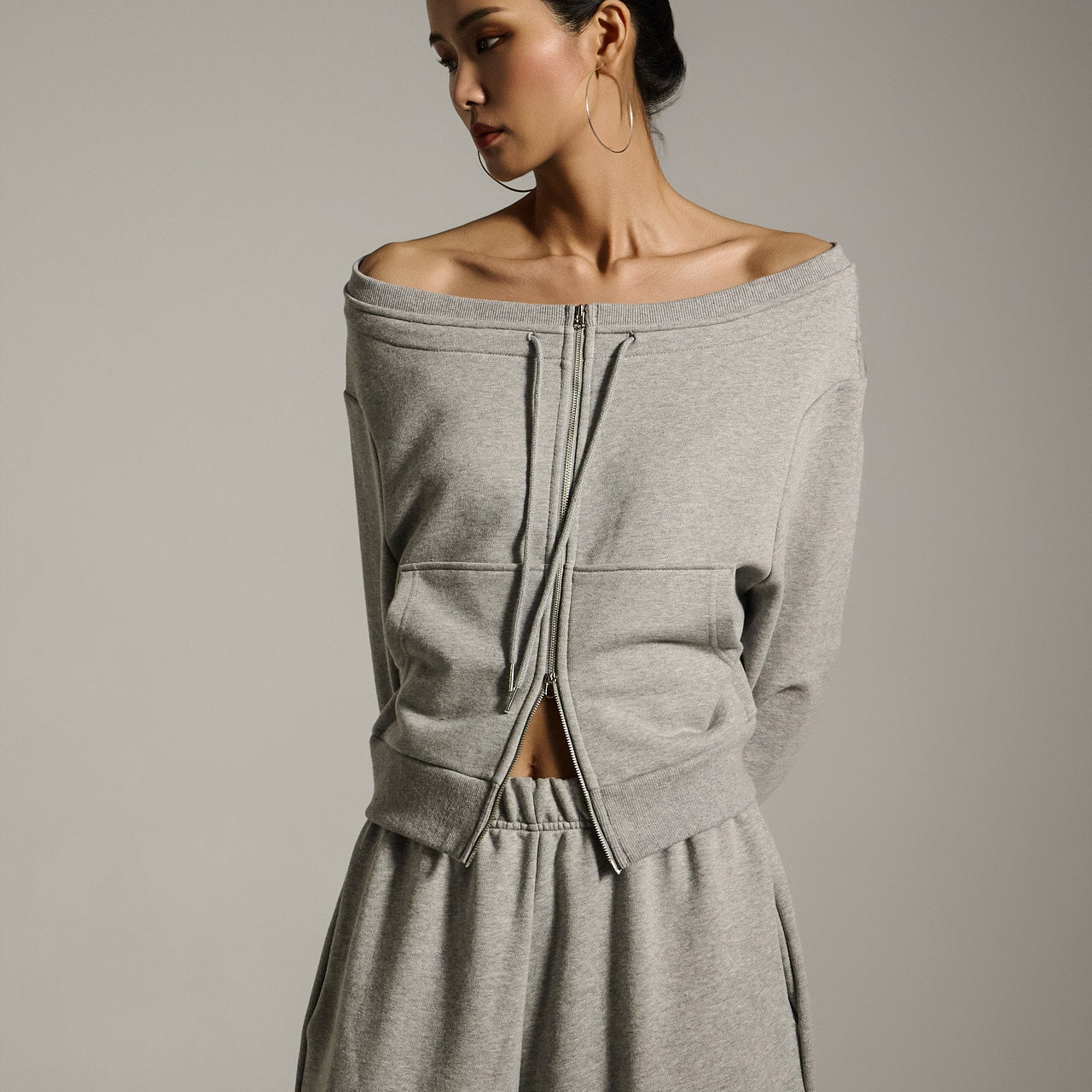 J2645 露肩拉链夹克