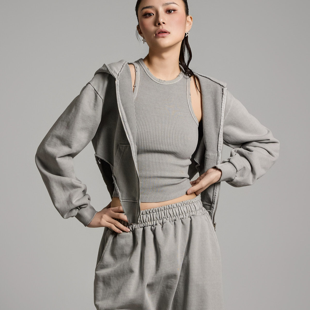 J2685 カットアウト ジップアップ パーカー