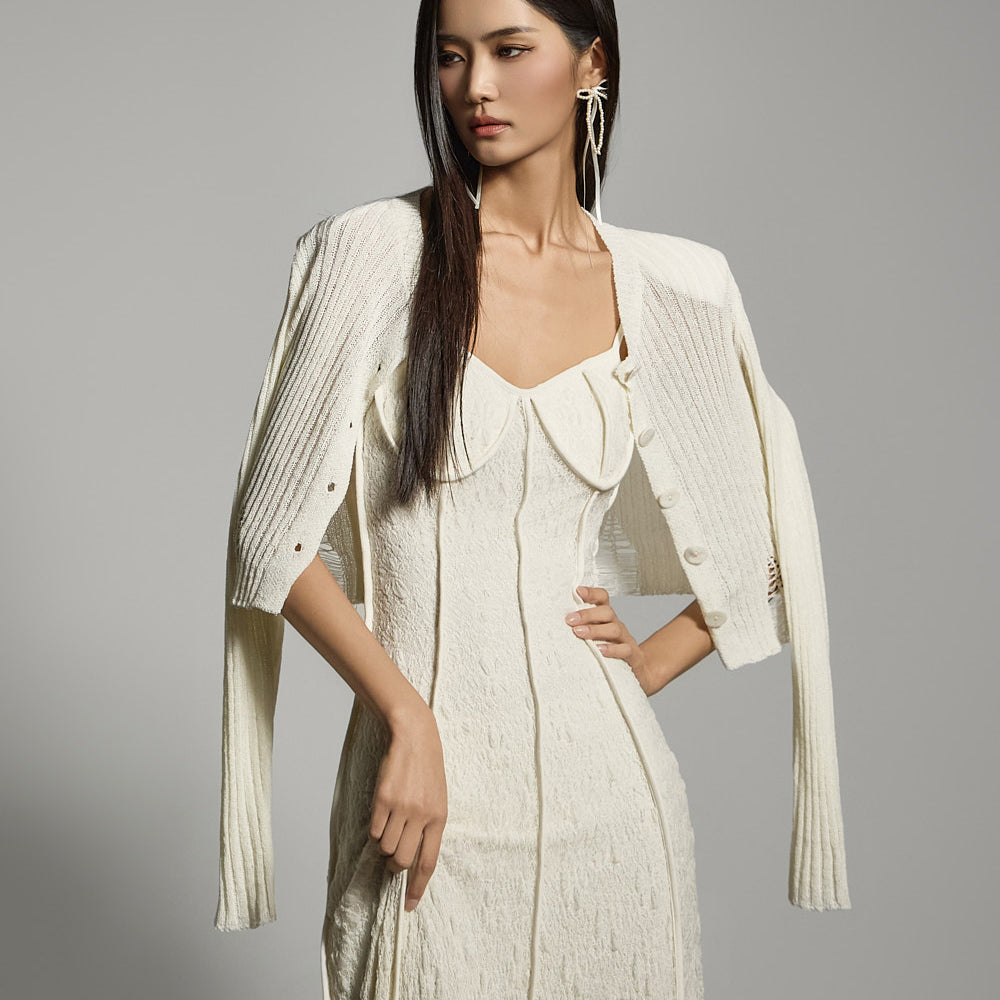 J2747 Cropped Cardigan