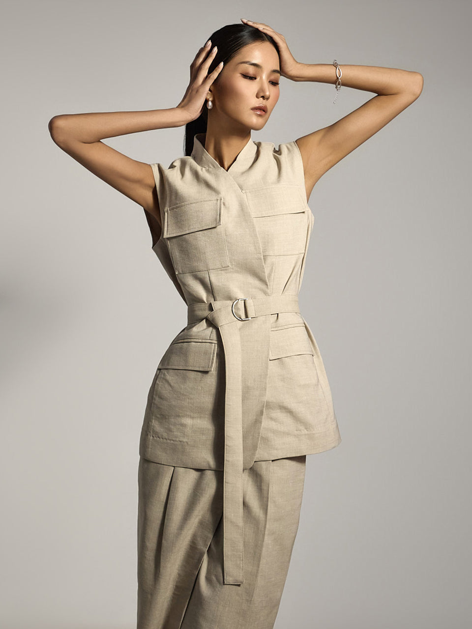 J2758 带腰带背心