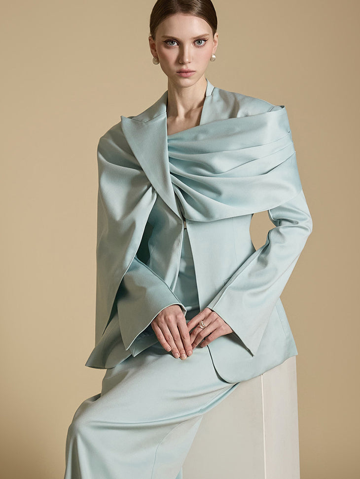 J9308 褶皱围巾夹克